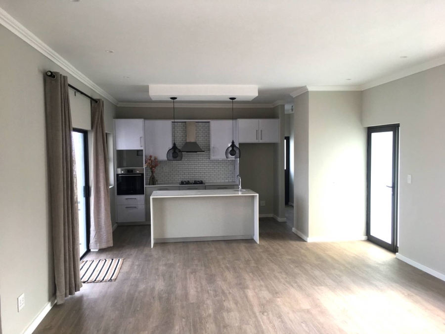 2 Bedroom Property for Sale in Zevenwacht Retirement Village Western Cape